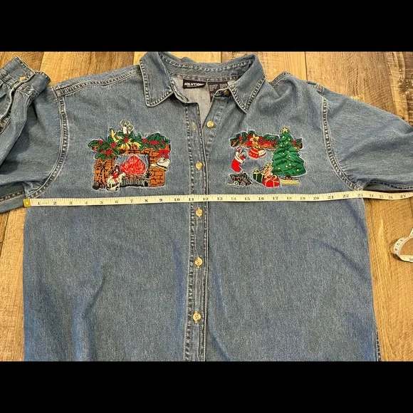 Vintage Christmas Embroidered Denim Button Down Shirt/Blouse L/XL - Picture 9 of 10